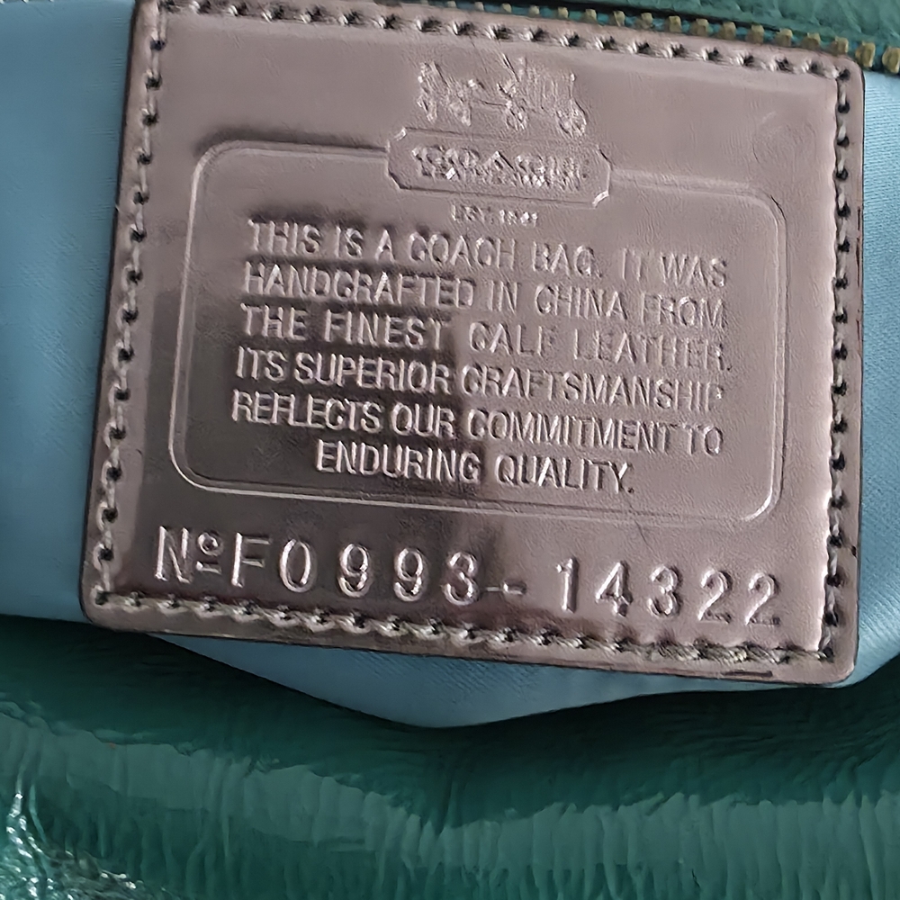 Rare Coach Ashley in Green Jade Patent leather Satchel And Matching Wallet - Picture 6 of 11